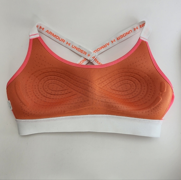 Under Armour Sweat Wicking Adjustable Strap Sports Bra - Picture 9 of 13
